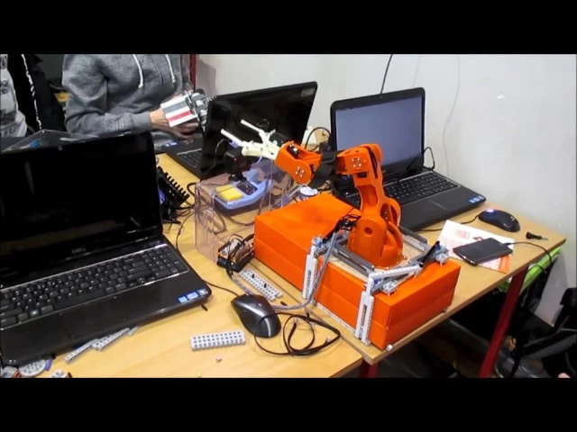 Ferie z robotyką miniatura